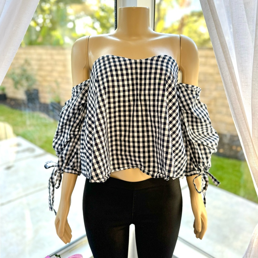 Checkered Off shoulder Top Size S Small Shirt Blue White Plaid Haute Rogue
